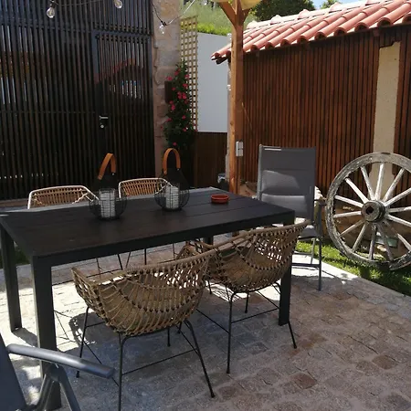 Quinta Pedras Novas *