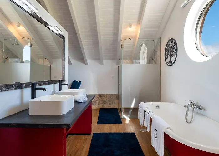 Quinta Pedras Novas *