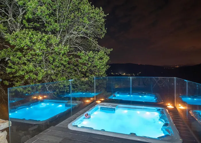 Quinta Pedras Novas 아파트 *