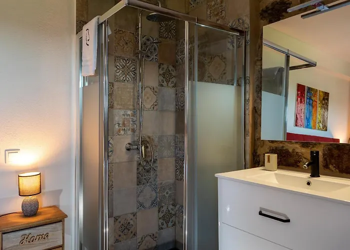 Quinta Pedras Novas 아파트 *