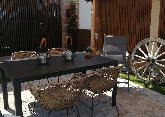 Quinta Pedras Novas *